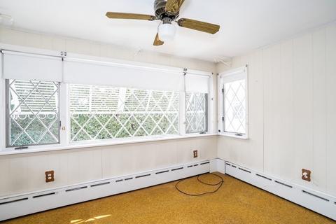 46 Old Brook Rd, Springfield, MA 01118 photo 11