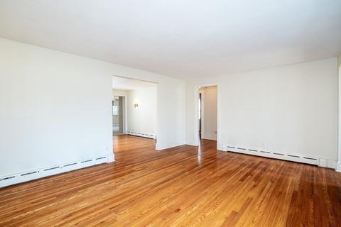 46 Old Brook Rd, Springfield, MA 01118 photo 5