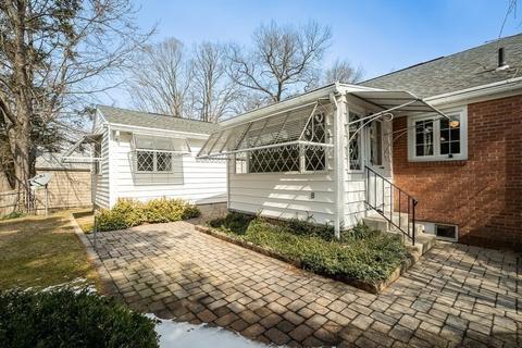 46 Old Brook Rd, Springfield, MA 01118 photo 39