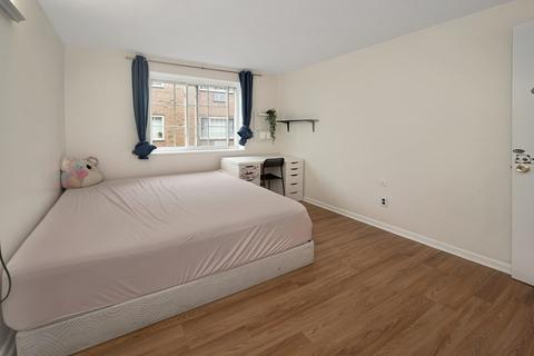 15 Staples Ave #34, Everett, MA 02149 photo 9