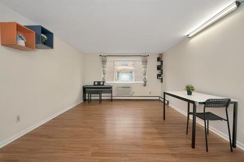 15 Staples Ave #34, Everett, MA 02149 photo 3