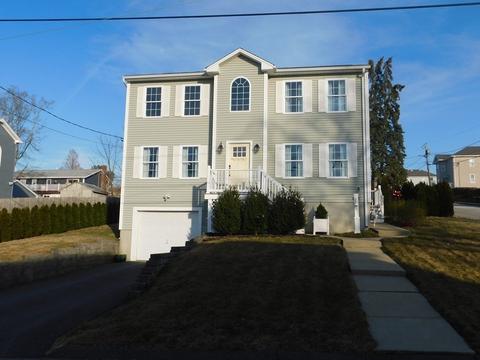 396 Clarkson St, Fall River, MA 02724 photo 1