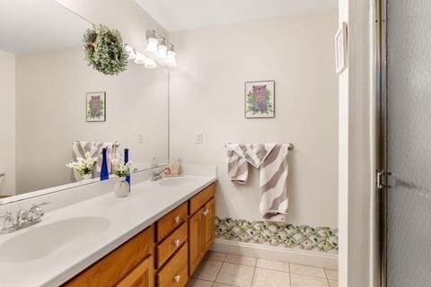 20 Maple St #B, Canton, MA 02021 photo 11