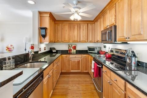 20 Maple St #B, Canton, MA 02021 photo 6