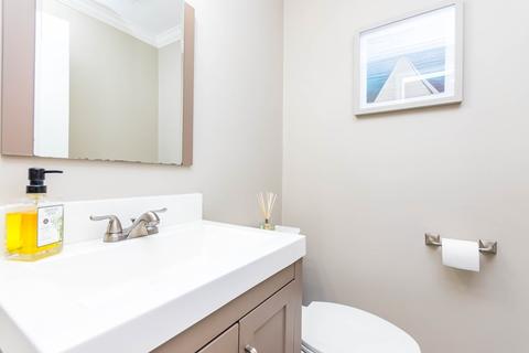 25 Devonshire Dr, Mashpee, MA 02649 photo 14