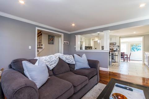 25 Devonshire Dr, Mashpee, MA 02649 photo 5