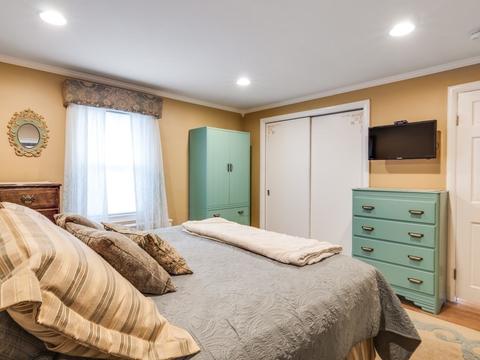 142 Summer, Danvers, MA 01923 photo 18