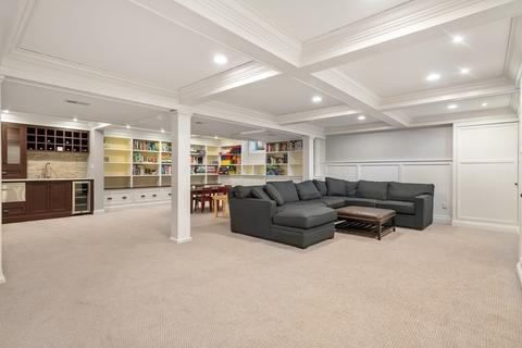 77 Monadnock Rd, Wellesley, MA 02482 photo 33