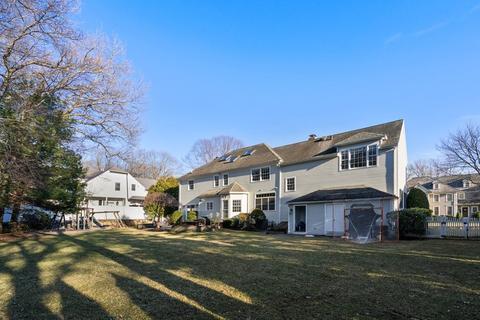 77 Monadnock Rd, Wellesley, MA 02482 photo 37