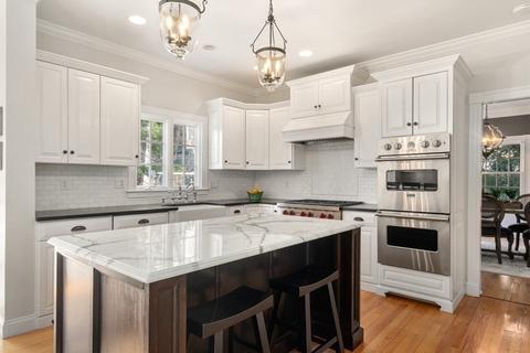 77 Monadnock Rd, Wellesley, MA 02482 photo 5