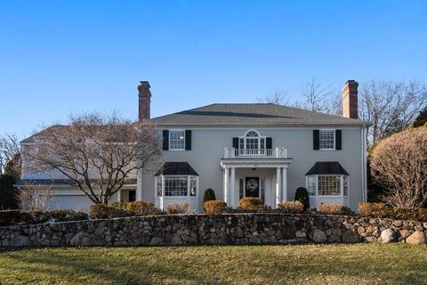 77 Monadnock Rd, Wellesley, MA 02482 photo 1