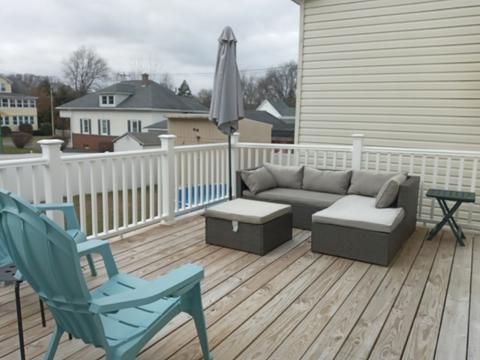 97 Ohio Ave, Chicopee, MA 01013 photo 3