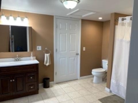 97 Ohio Ave, Chicopee, MA 01013 photo 14