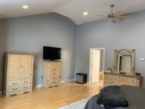 97 Ohio Ave, Chicopee, MA 01013 photo 10
