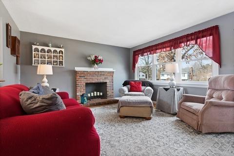 6 Haskell Rd, Pepperell, MA 01463 photo 4