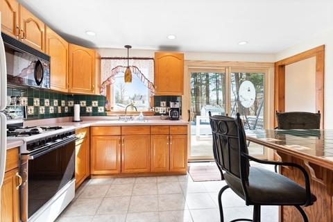 6 Haskell Rd, Pepperell, MA 01463 photo 8