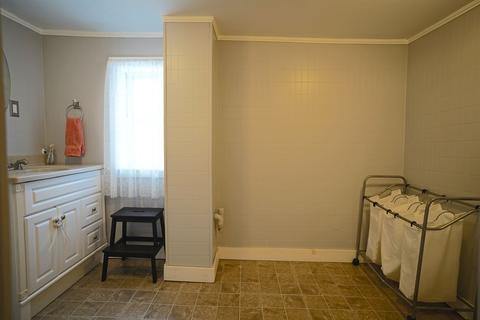 142 High St, Danvers, MA 01923 photo 14