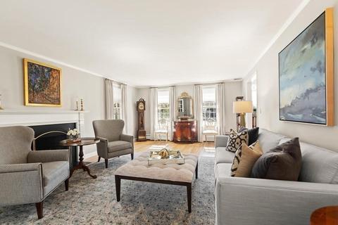 70 Windsor Rd, Needham, MA 02492 photo 6