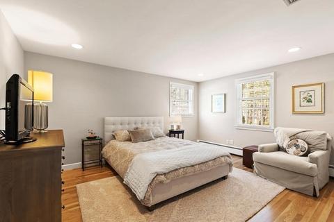 70 Windsor Rd, Needham, MA 02492 photo 21