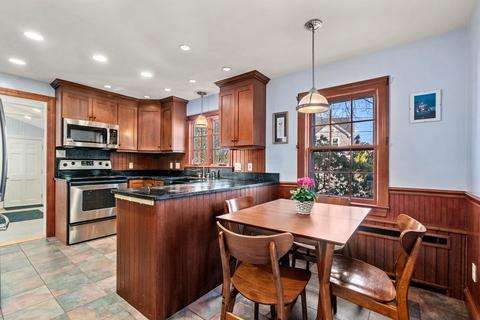 5 Tamarack Ln, Needham, MA 02492 photo 9