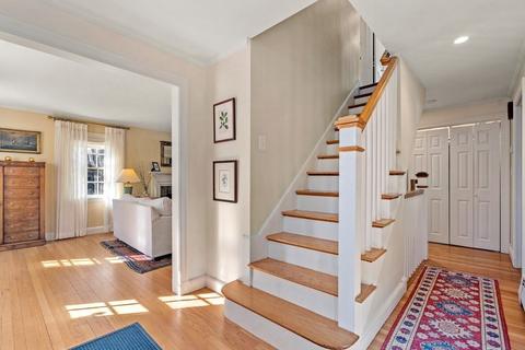 5 Tamarack Ln, Needham, MA 02492 photo 3