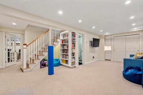 5 Tamarack Ln, Needham, MA 02492 photo 22