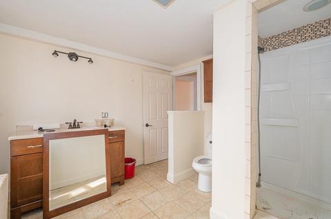 57 Lake St, Webster, MA 01570 photo 11