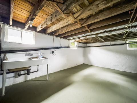 116 Hampden St, Chicopee, MA 01013 photo 14