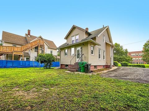116 Hampden St, Chicopee, MA 01013 photo 2