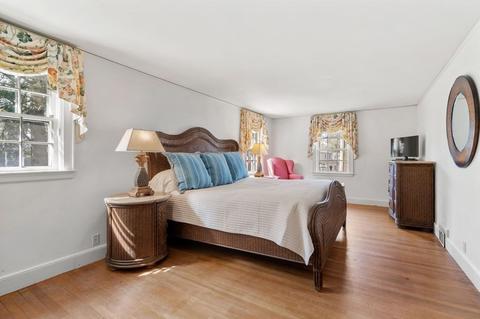 3 Beverly Rd, Wellesley, MA 02481 photo 13
