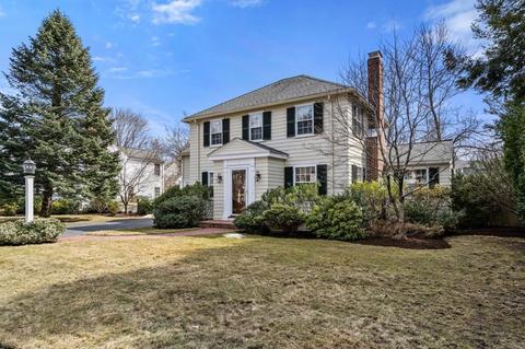 3 Beverly Rd, Wellesley, MA 02481 photo 2