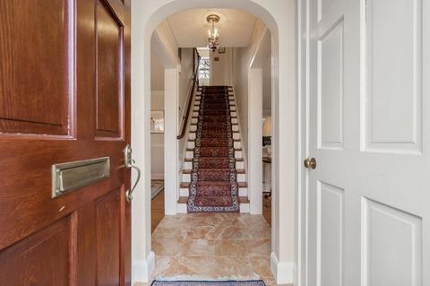 3 Beverly Rd, Wellesley, MA 02481 photo 3