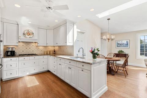 3 Beverly Rd, Wellesley, MA 02481 photo 6