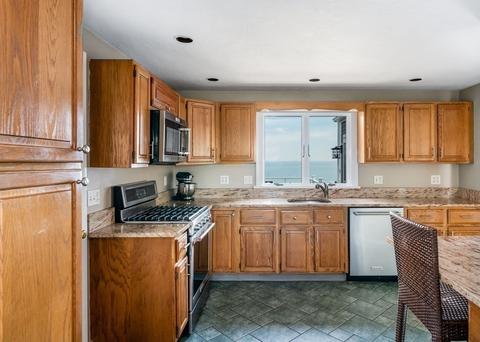 4 Bluff Rd, Hull, MA 02045 photo 8
