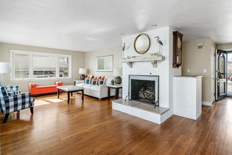 4 Bluff Rd, Hull, MA 02045 photo 4