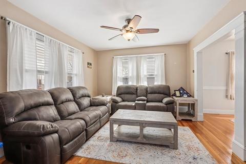 52 Westover St, Everett, MA 02149 photo 4