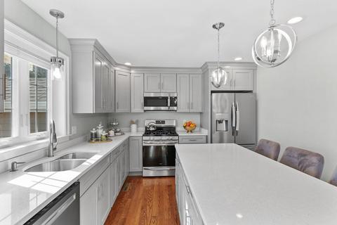 61 Bedard, Fall River, MA 02723 photo 12