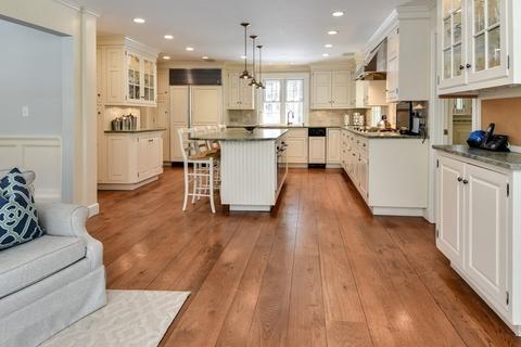 1 Colonial Rd, Dover, MA 02030 photo 3