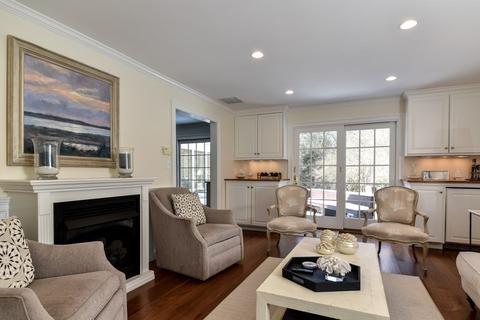 1 Colonial Rd, Dover, MA 02030 photo 8