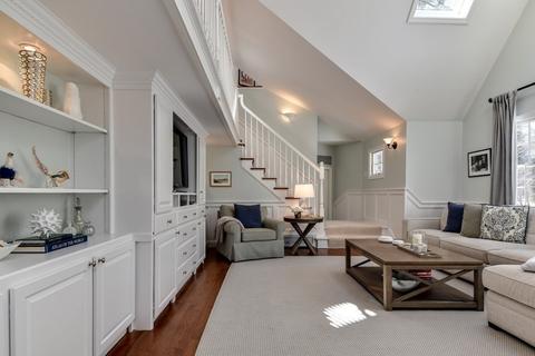 1 Colonial Rd, Dover, MA 02030 photo 13