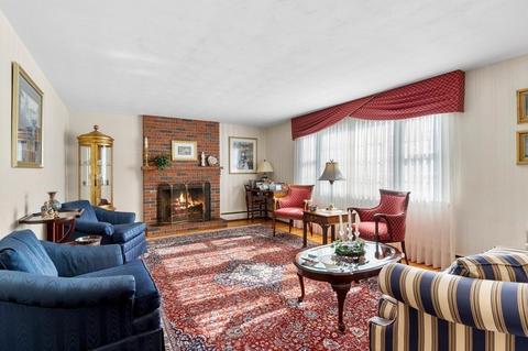 7 Graystone Dr, Danvers, MA 01923 photo 9