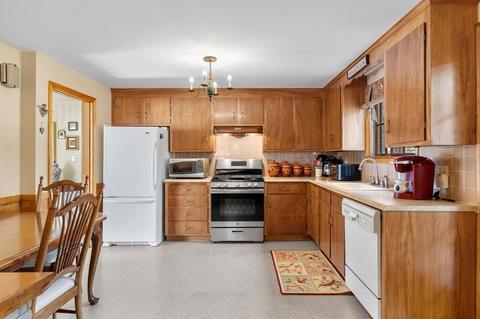 7 Graystone Dr, Danvers, MA 01923 photo 12