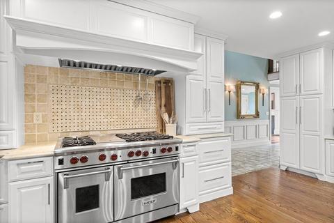 77 Cliff Rd, Wellesley, MA 02481 photo 6