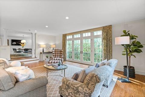 77 Cliff Rd, Wellesley, MA 02481 photo 14