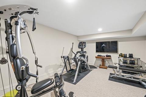 77 Cliff Rd, Wellesley, MA 02481 photo 30