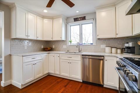 59 Lawrence St, Danvers, MA 01923 photo 19