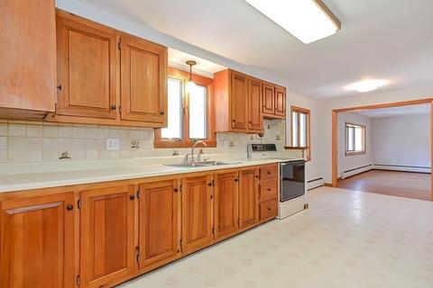 28 Plain, Upton, MA 01568 photo 6