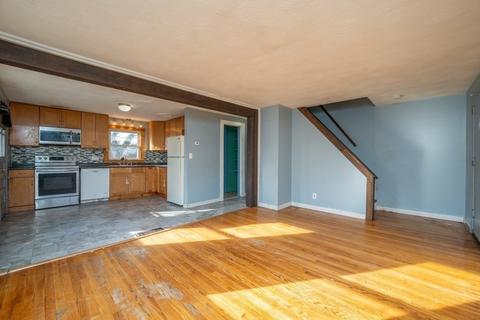 35 Edbert St, Chicopee, MA 01020 photo 12