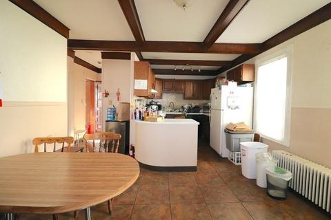 9 Hackfeld Rd, Worcester, MA 01609 photo 4