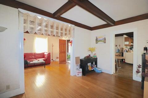 9 Hackfeld Rd, Worcester, MA 01609 photo 2
